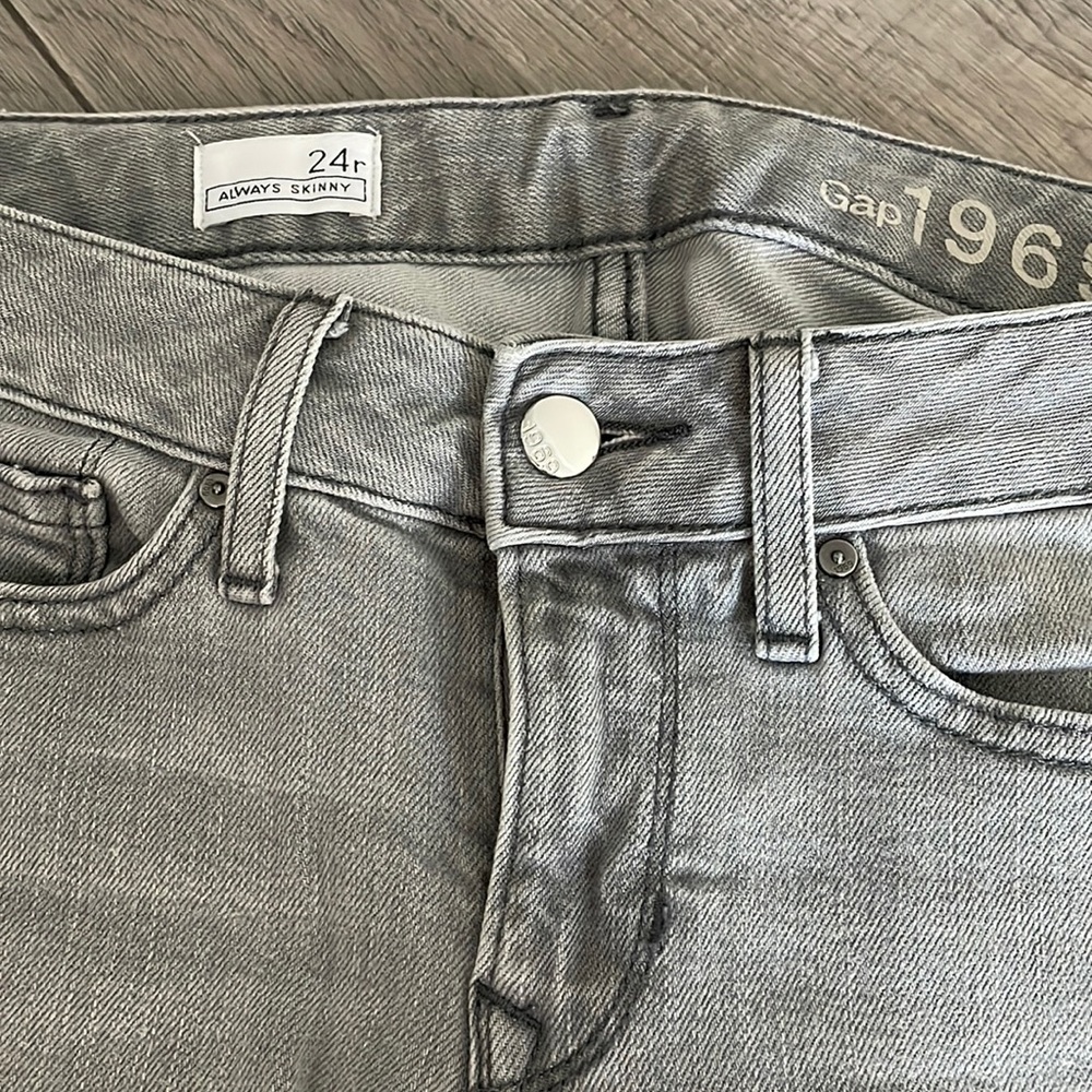 Gap Jeans